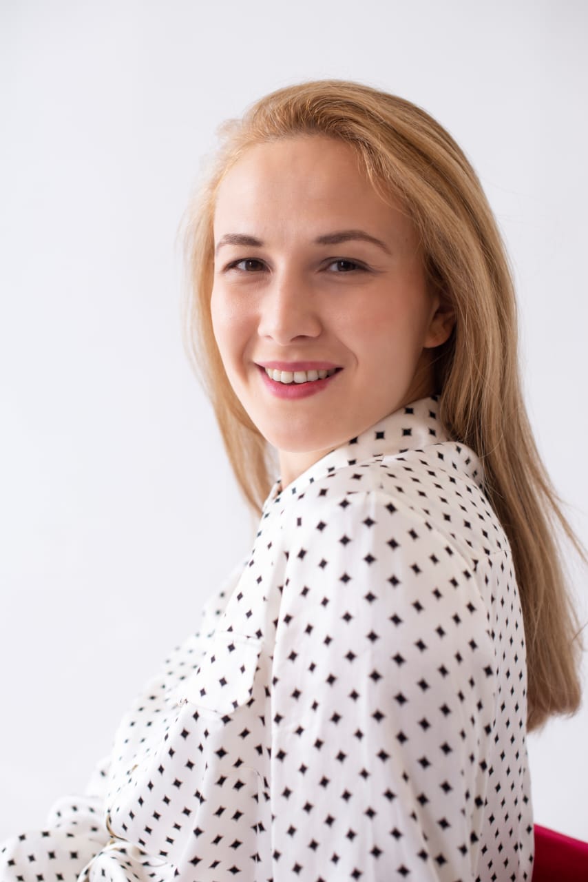 Шарипова Адель Пулатовна